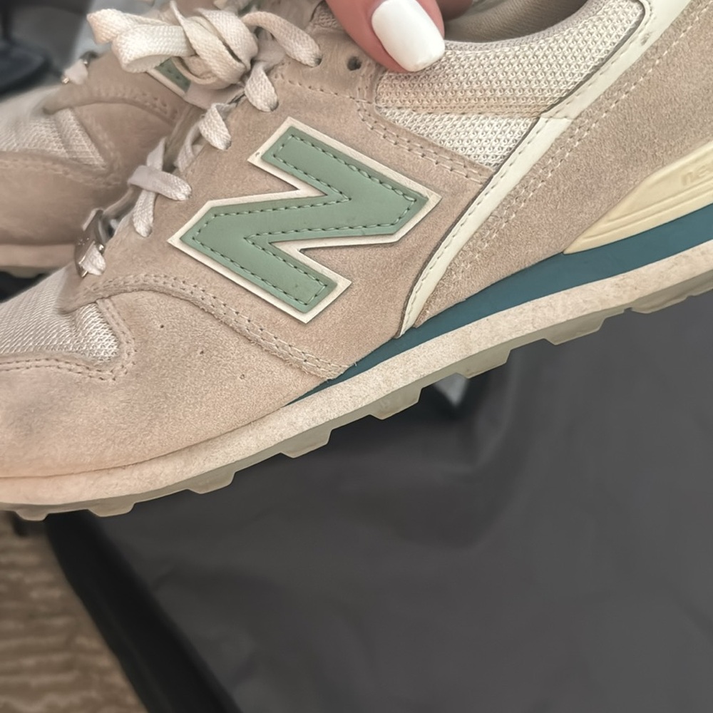 New Balance 996 Mint and Tan